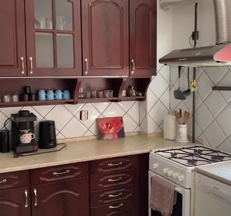Apartman Tavasz Vendeghaz *