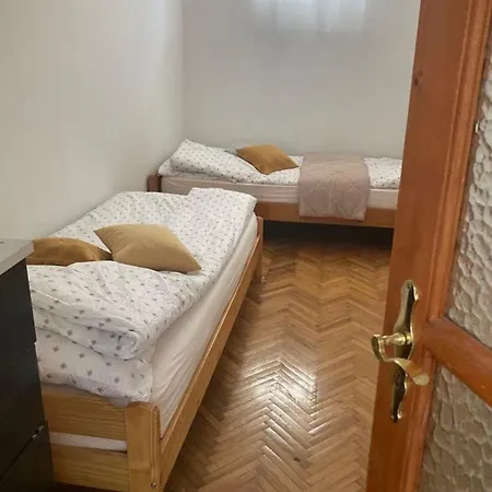 Tavasz Vendeghaz Apartman